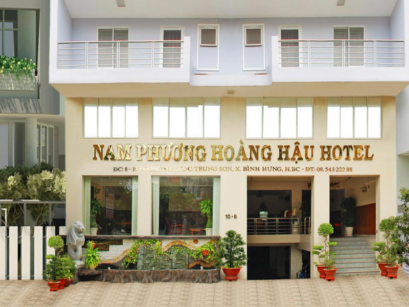 Khách Sạn Nam Phương Hoàng Hậu
