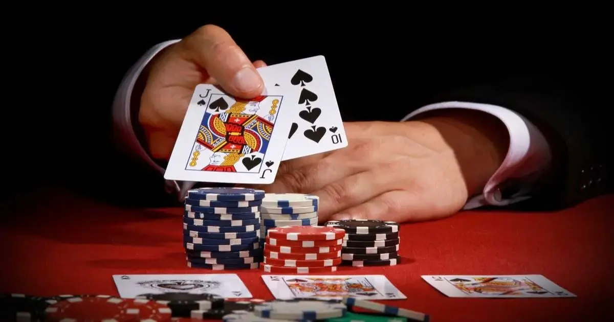 Cách chơi poker cho người mới bắt đầu