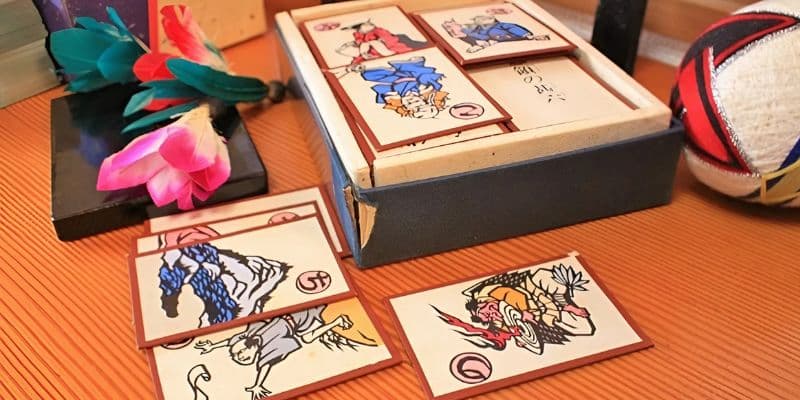 Giải mã sức hấp dẫn của game đánh bài Karuta nổi tiếng cùng 77bet