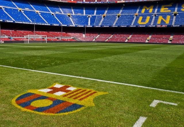 Sân vận động Camp Nou - Vùng đất thánh cho người hâm mộ bóng đá
