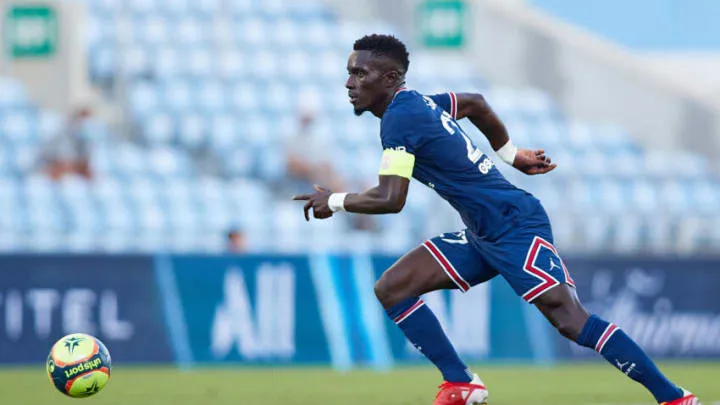 Idrissa Gueye Là Ai? Sự Nghiệp Sân Cỏ Của Cầu Thủ Người Lille