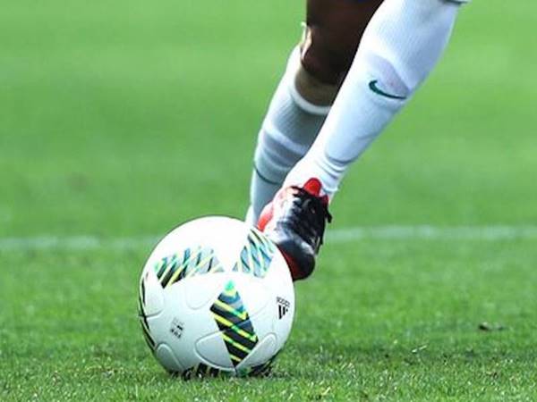 Rê bóng là gì? Những cách rê bóng hiệu quả khi thi đấu